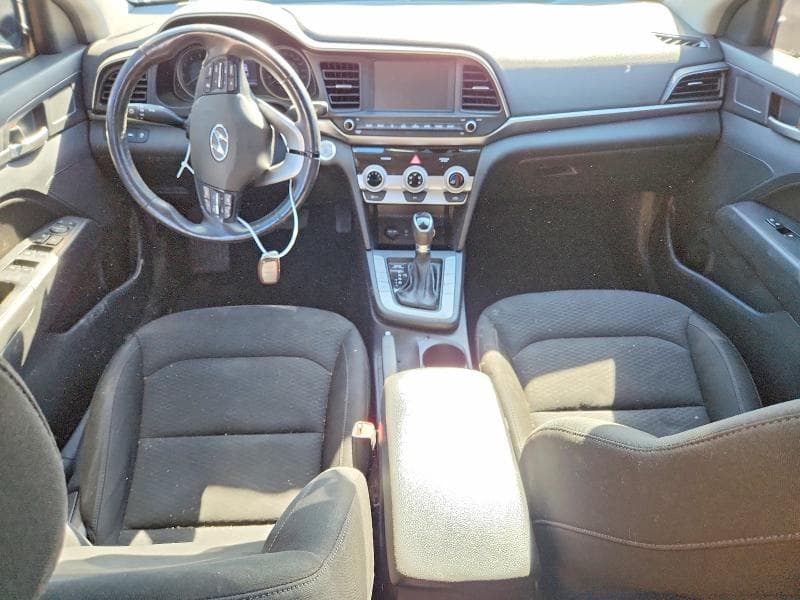 2020 HYUNDAI ELANTRA SEL 8
