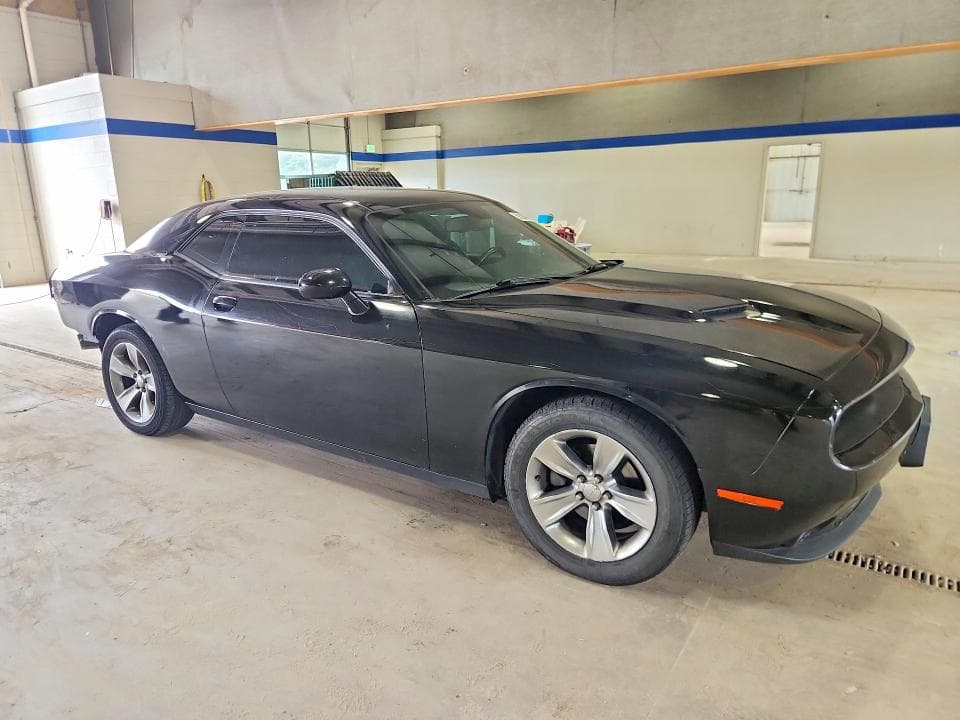 2017 DODGE CHALLENGER 4