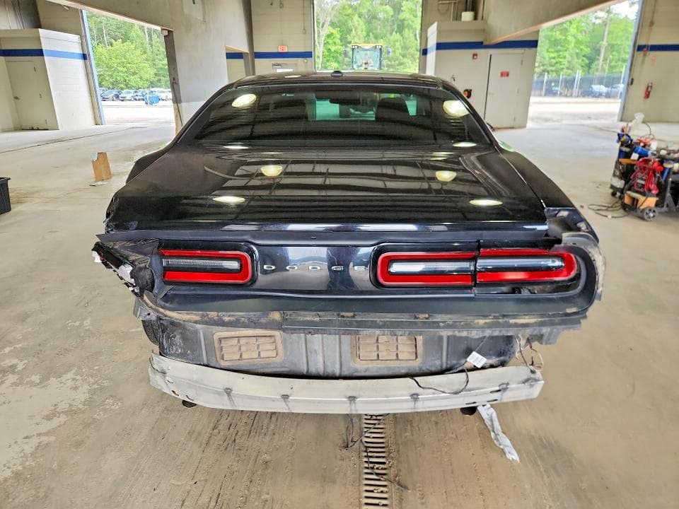 2017 DODGE CHALLENGER 6