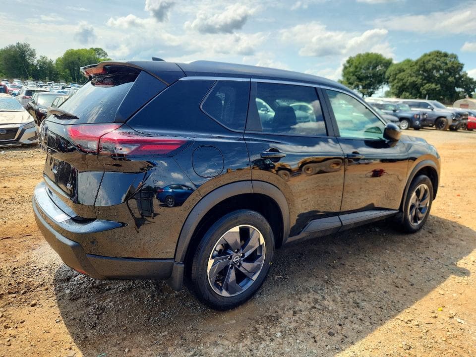 2024 NISSAN ROGUE SV 3