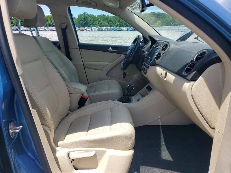 2017 VOLKSWAGEN TIGUAN S S 7