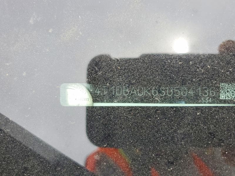 2025 TOYOTA CAMRY SE 12