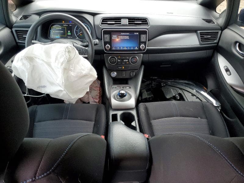 2022 NISSAN LEAF S 8