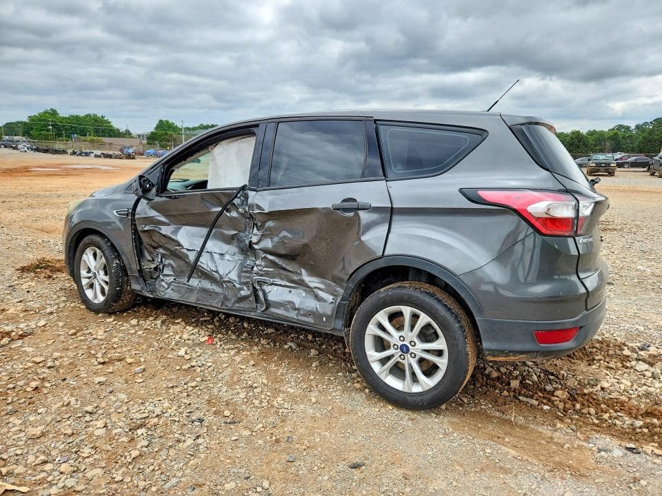 2018 FORD ESCAPE S 2