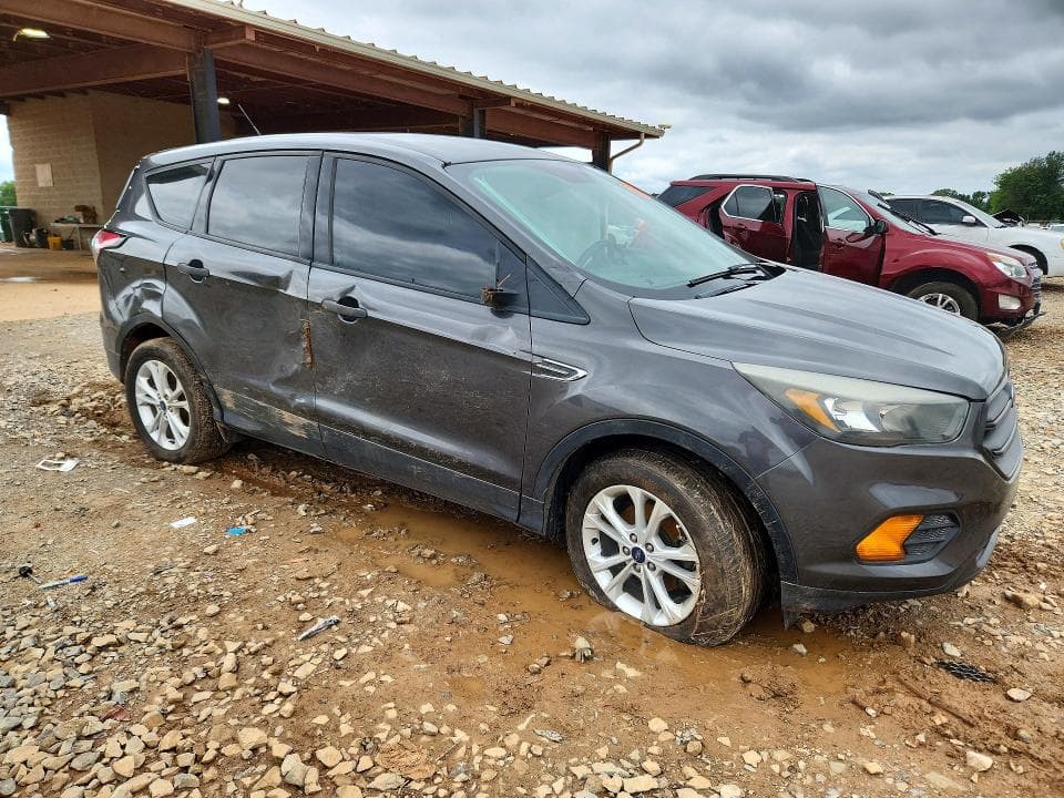 2018 FORD ESCAPE S 4
