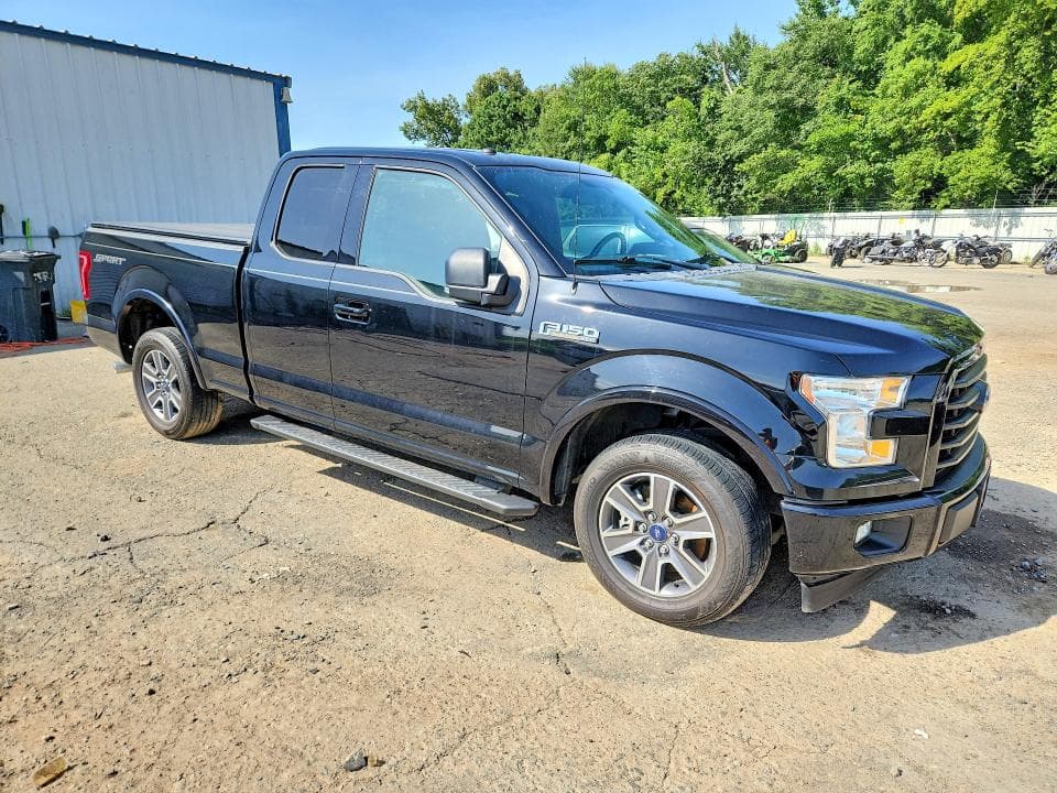 2017 FORD F150 SUPER CAB 4