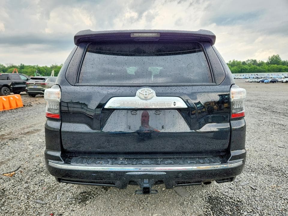 2024 TOYOTA 4RUNNER LIMITED 6