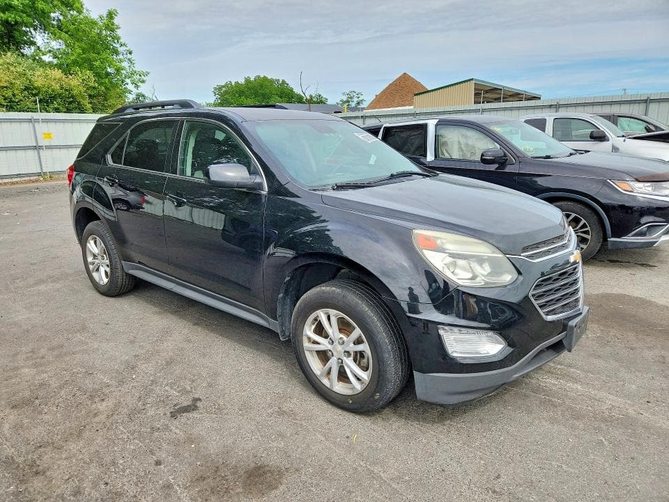 2017 CHEVROLET EQUINOX LT 4