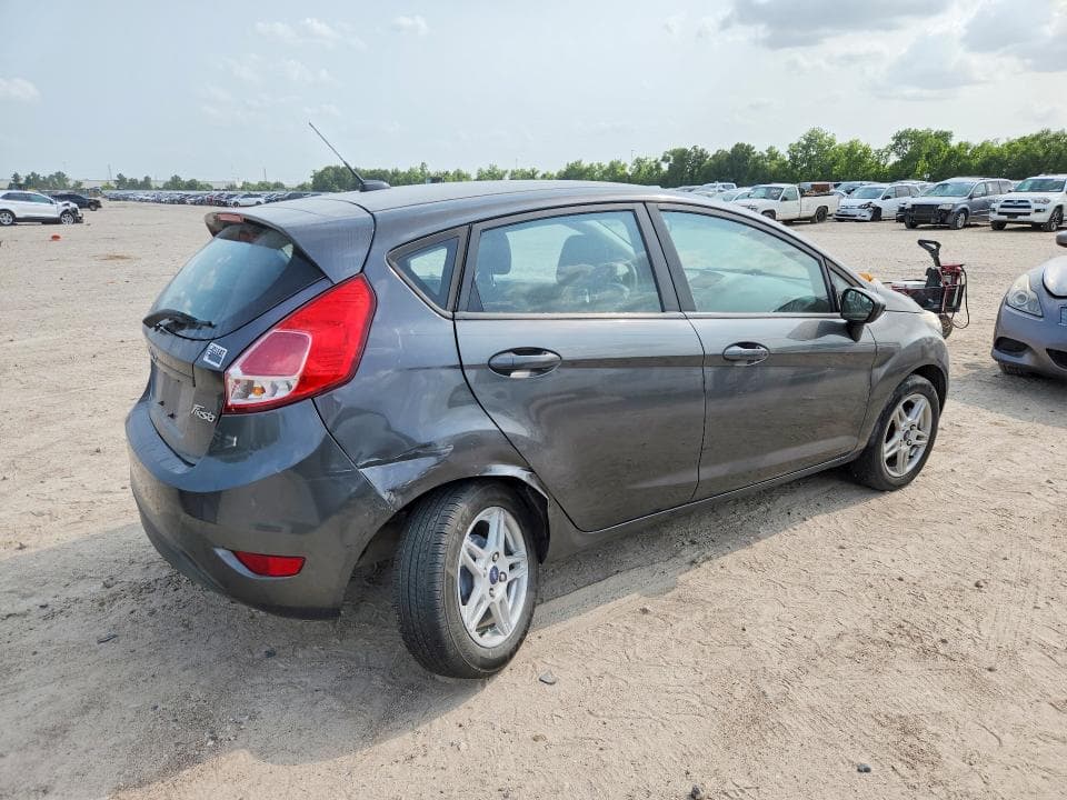 2018 FORD FIESTA SE 3