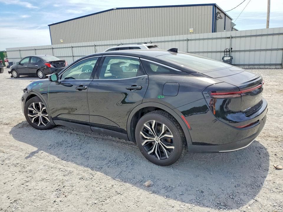 2025 TOYOTA CROWN XLE XLE 2