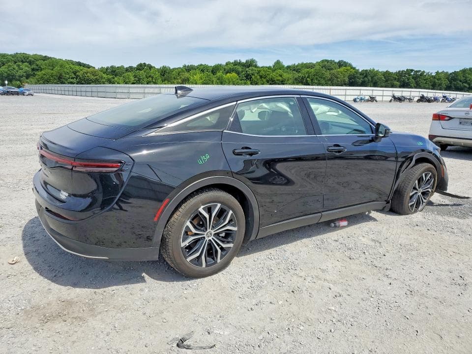 2025 TOYOTA CROWN XLE XLE 3