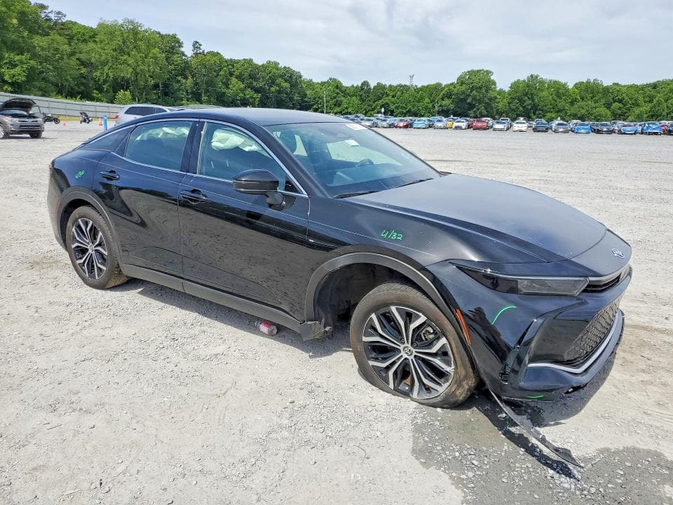 2025 TOYOTA CROWN XLE XLE 4