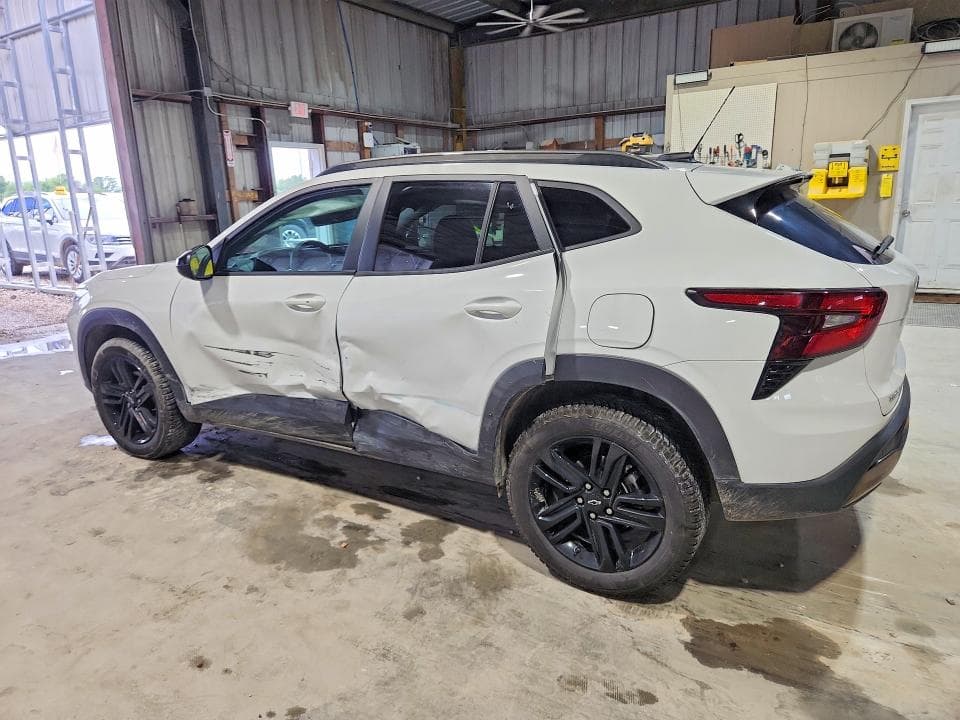 2025 CHEVROLET TRAX ACTIV 2