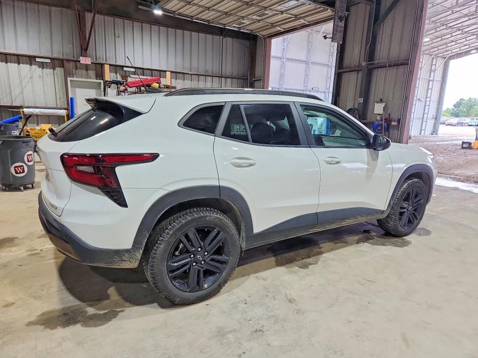 2025 CHEVROLET TRAX ACTIV 3