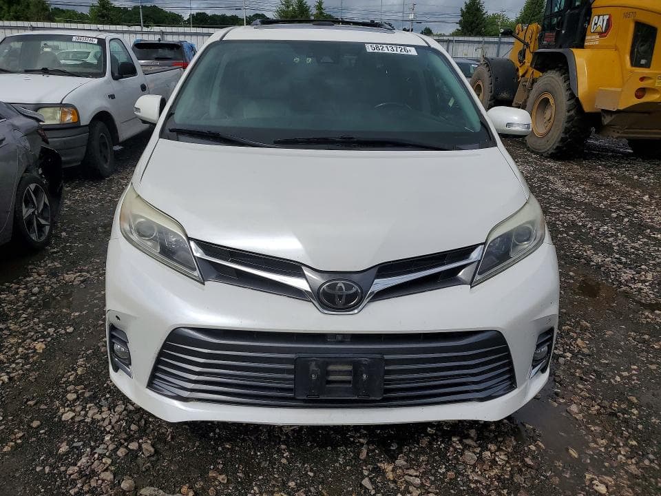 2018 TOYOTA SIENNA LIMITED PREMIUM 7-PASSENGER LIMITED PREMIUM 7-PASSENGER 5