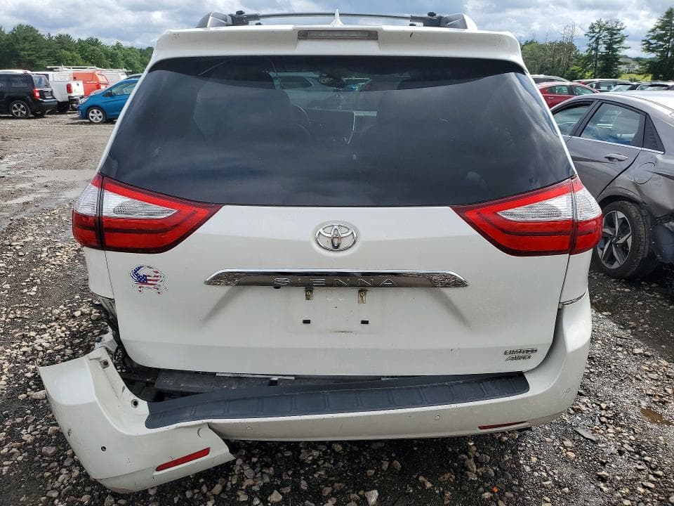 2018 TOYOTA SIENNA LIMITED PREMIUM 7-PASSENGER LIMITED PREMIUM 7-PASSENGER 6
