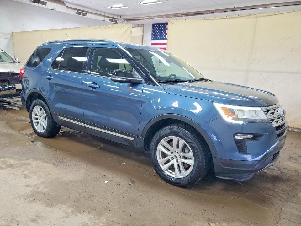 2018 FORD EXPLORER XLT 4