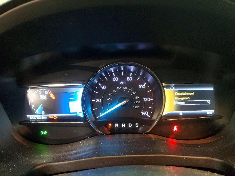 2018 FORD EXPLORER XLT 9