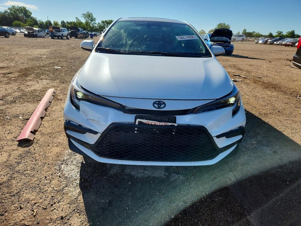 2025 TOYOTA COROLLA XSE 5