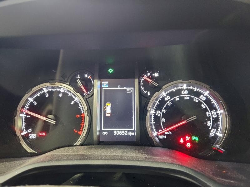 2024 TOYOTA 4RUNNER LIMITED LIMITED 9