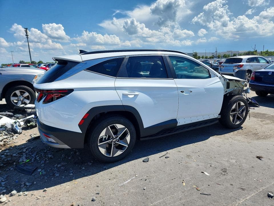 2026 HYUNDAI TUCSON SEL 3
