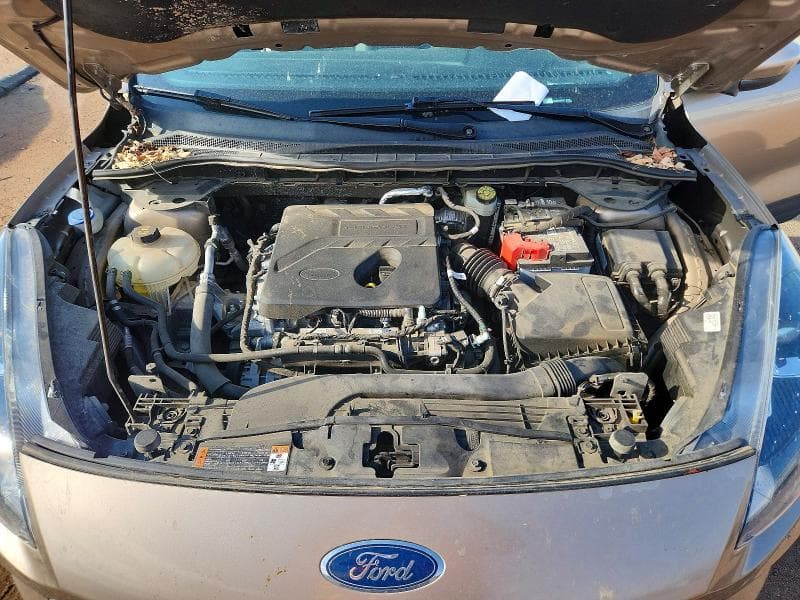 2020 FORD ESCAPE SE 11