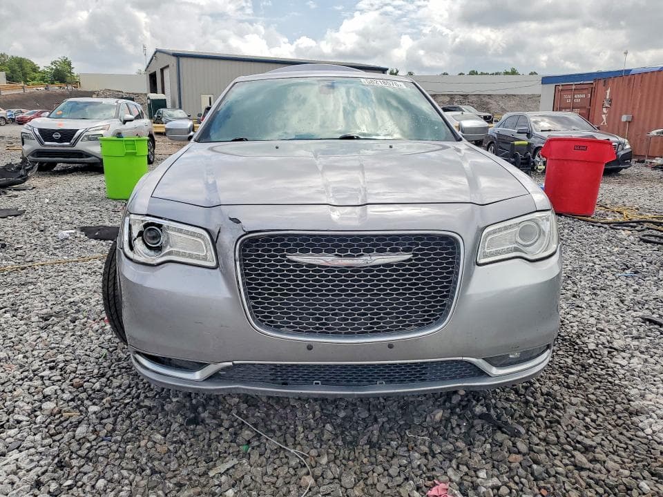 2017 CHRYSLER 300C PLATINUM 5