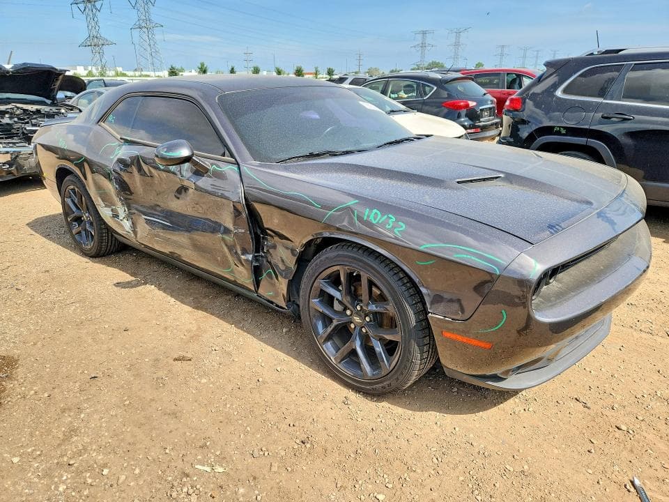 2023 DODGE CHALLENGER SXT 4