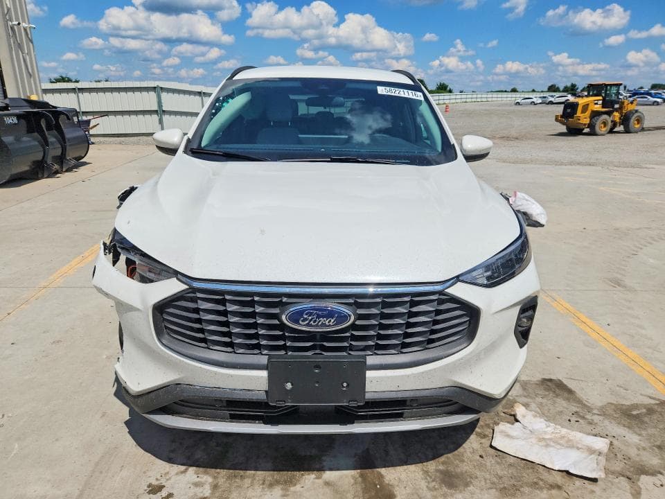 2025 FORD ESCAPE 5