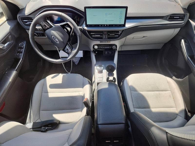 2025 FORD ESCAPE 8