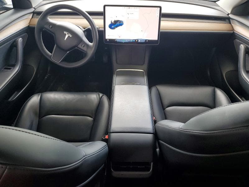 2021 TESLA MODEL 3 8