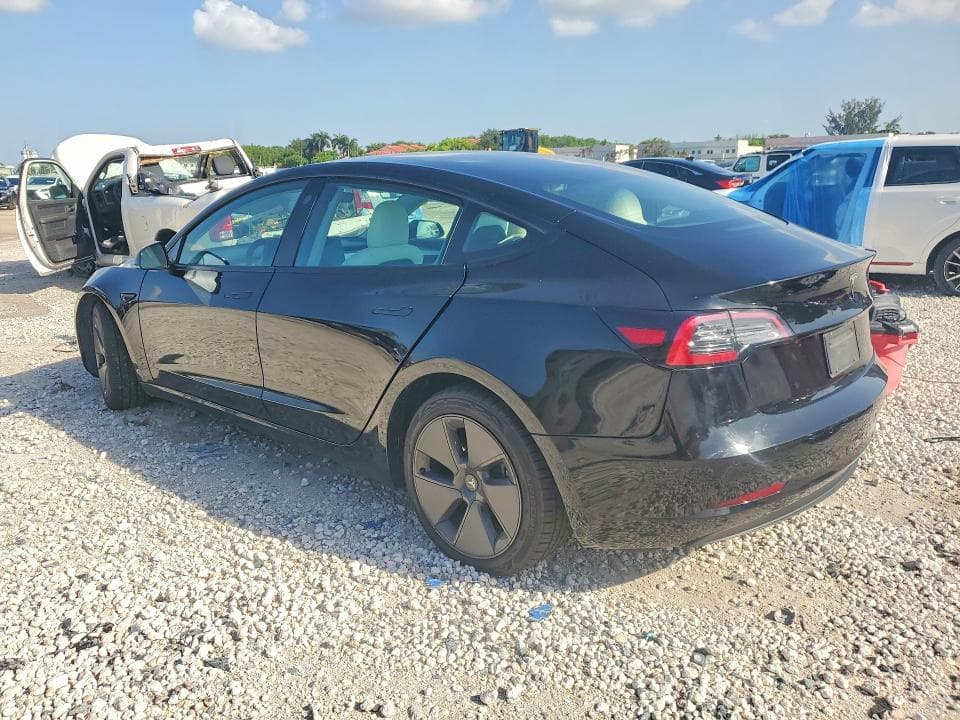 2022 TESLA MODEL 3 2