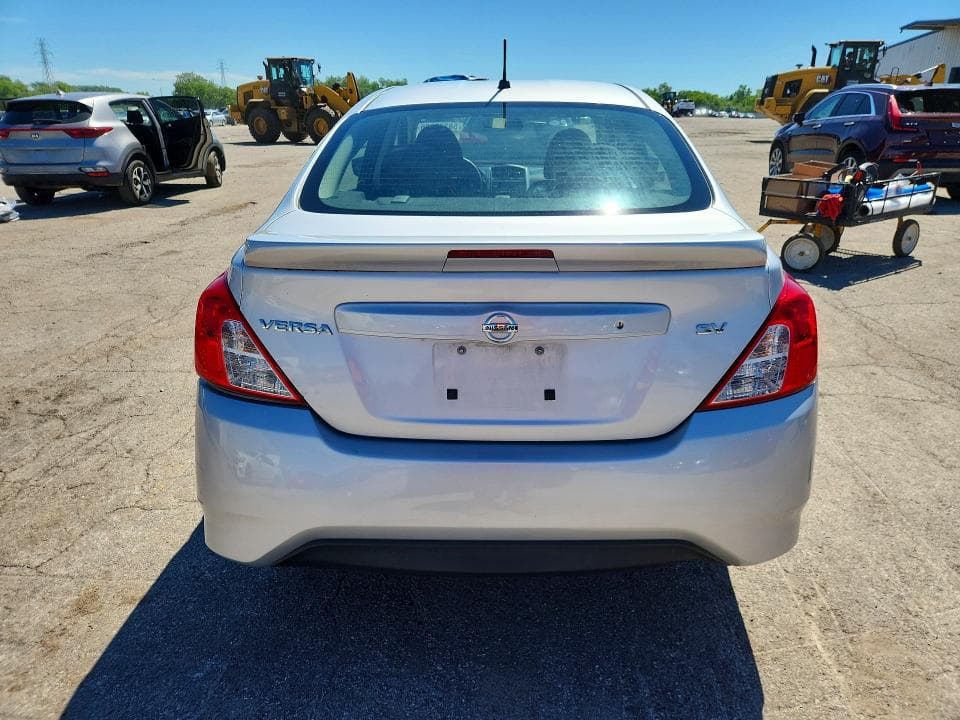 2017 NISSAN VERSA 1.6 SV 6