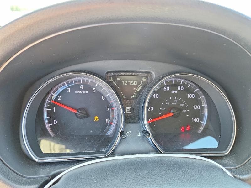 2017 NISSAN VERSA 1.6 SV 9