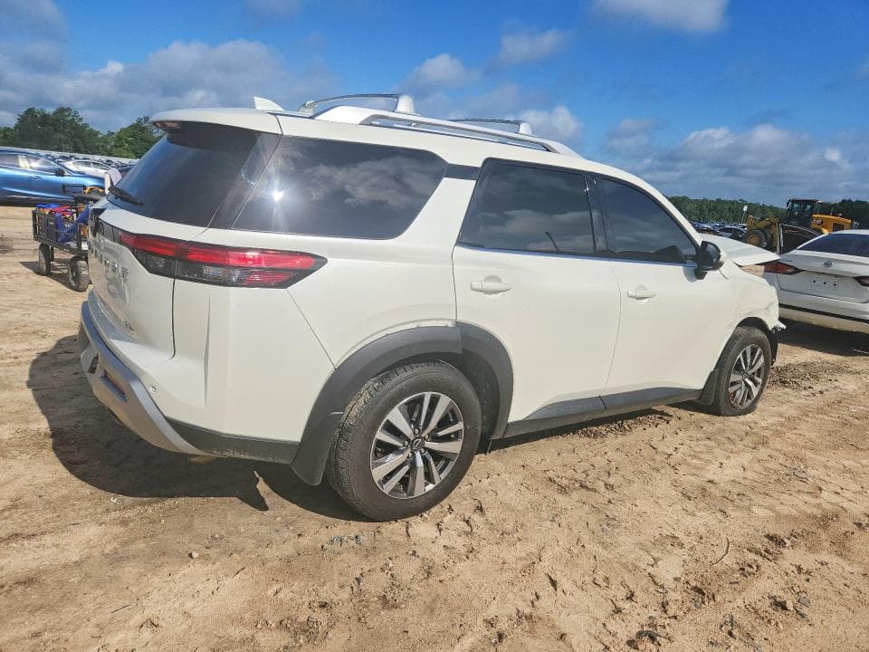 2024 NISSAN PATHFINDER SL 3
