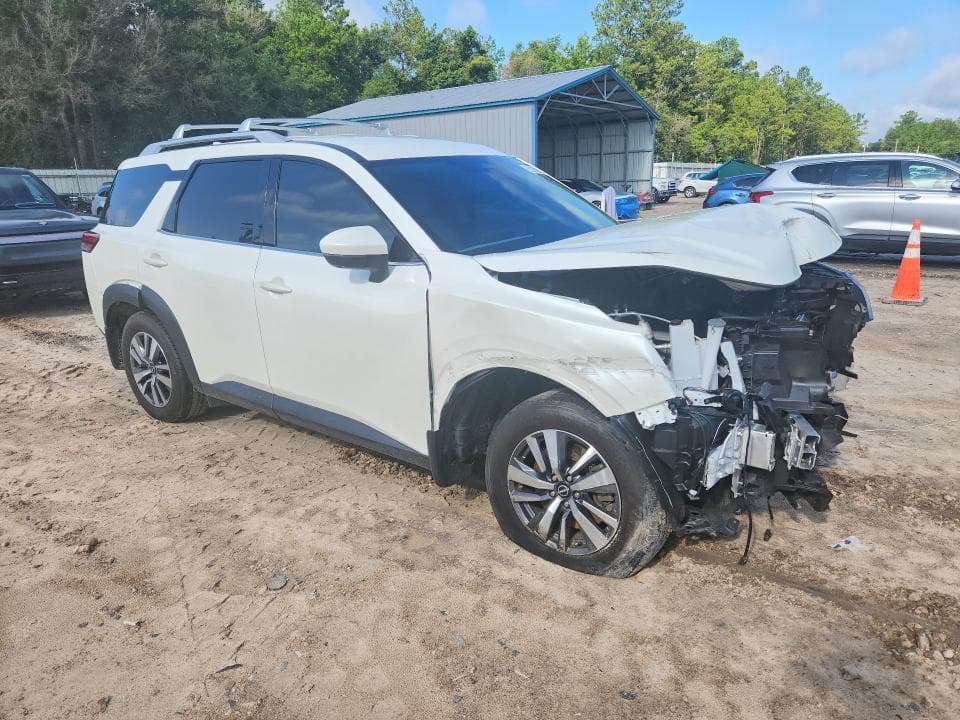 2024 NISSAN PATHFINDER SL 4