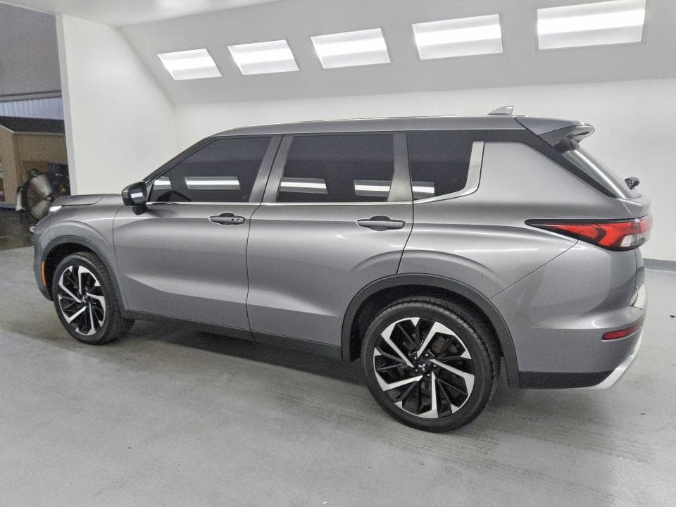 2022 MITSUBISHI OUTLANDER 3
