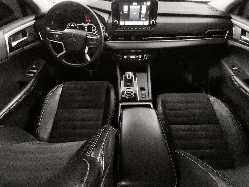 2022 MITSUBISHI OUTLANDER 9