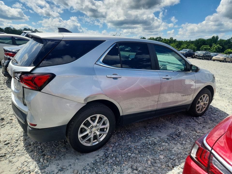 2022 CHEVROLET EQUINOX LT 3