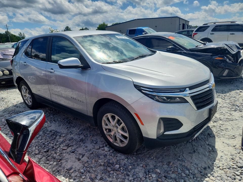 2022 CHEVROLET EQUINOX LT 4