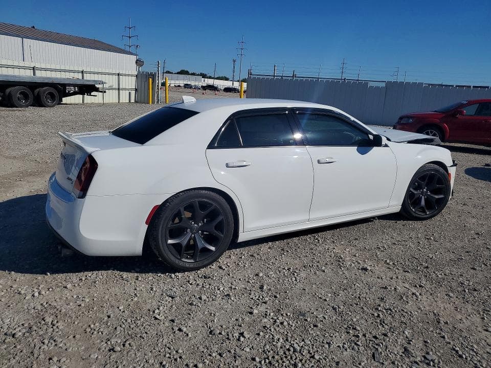 2021 CHRYSLER 300 S 3