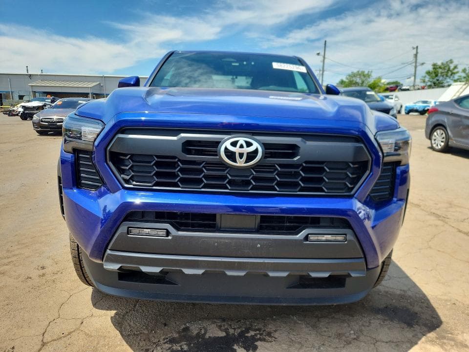2025 TOYOTA TACOMA TRD OFF-ROAD HV 5