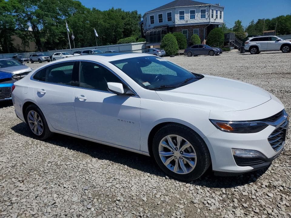 2021 CHEVROLET MALIBU LT 4