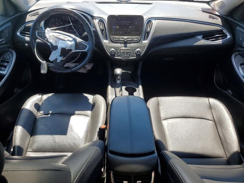 2021 CHEVROLET MALIBU LT 8