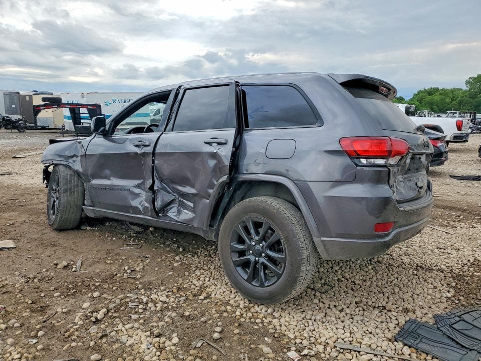 2018 JEEP GRAND CHEROKEE LAREDO 2