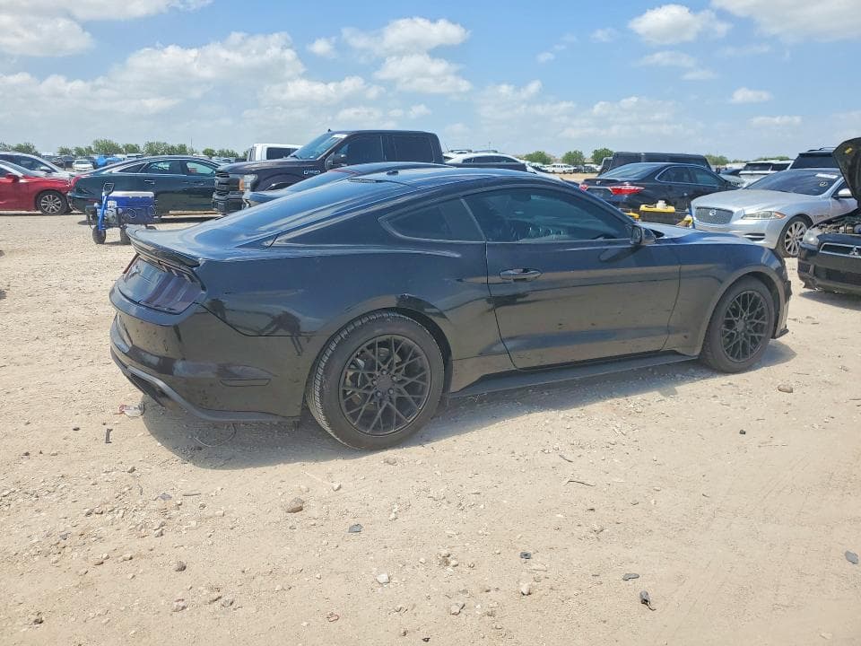2019 FORD MUSTANG 3