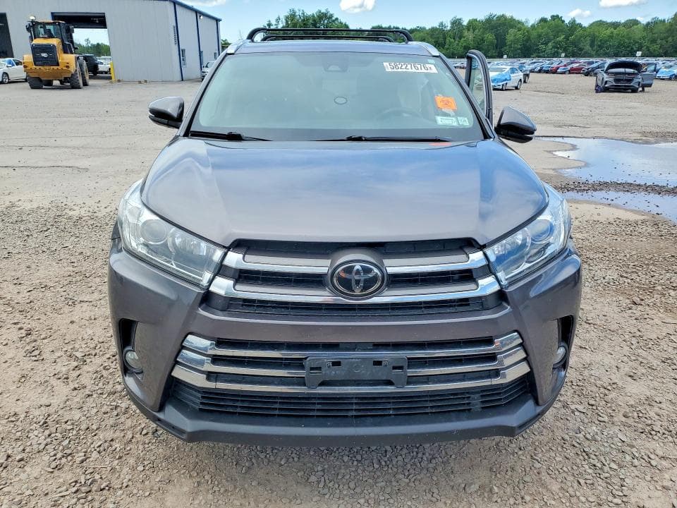 2018 TOYOTA HIGHLANDER LIMITED 5