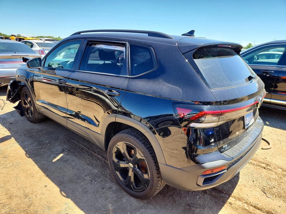2025 VOLKSWAGEN TAOS SE BLACK SE BLACK 2