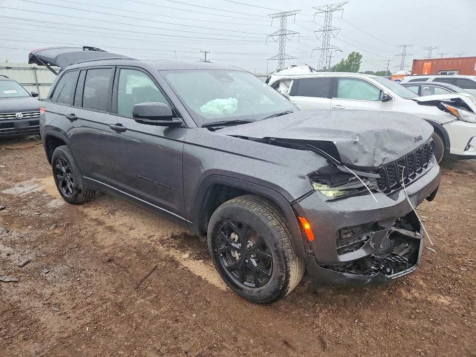 2024 JEEP GRAND CHEROKEE LAREDO LAREDO 8