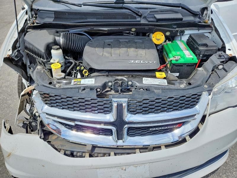 2016 DODGE GRAND CARAVAN SE 12